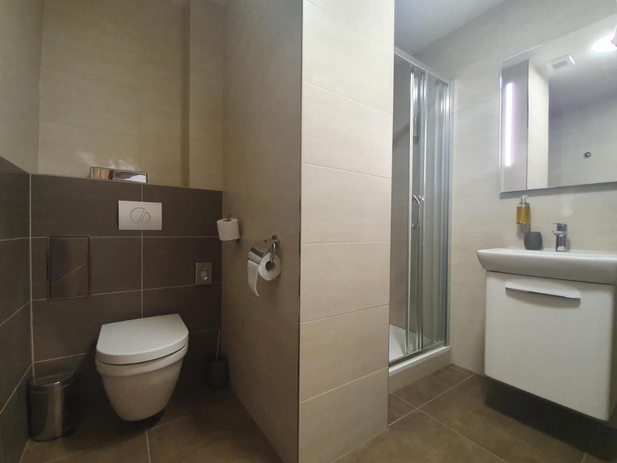 461 Apartment